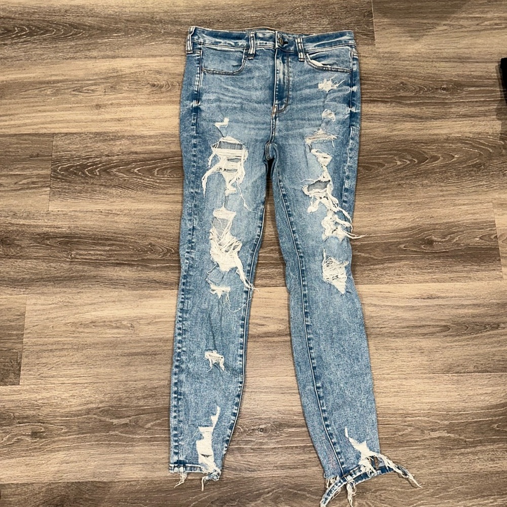American Eagle Ripped Skinny Jeans